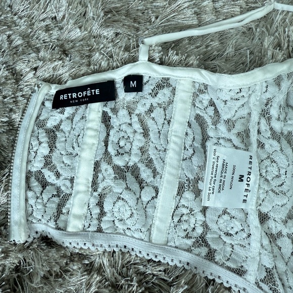 PESSA LACE & PEARL TOP RETROFETE SIZE MEDIUM - Picture 7 of 8